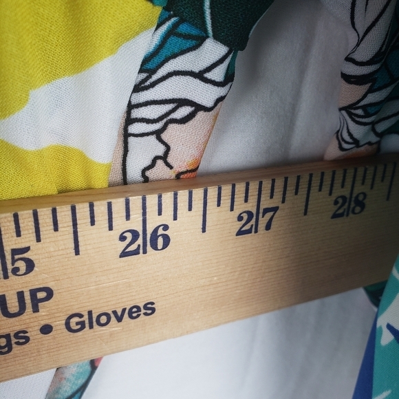 Toxik3 Multicolored Off the Shoulder Romper Sz 2X - Picture 9 of 10